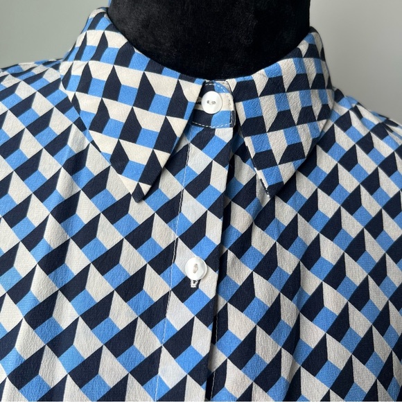 Women’s Geometric Blue and White Button-Up Silk Dress Shirt - Picture 9 of 13